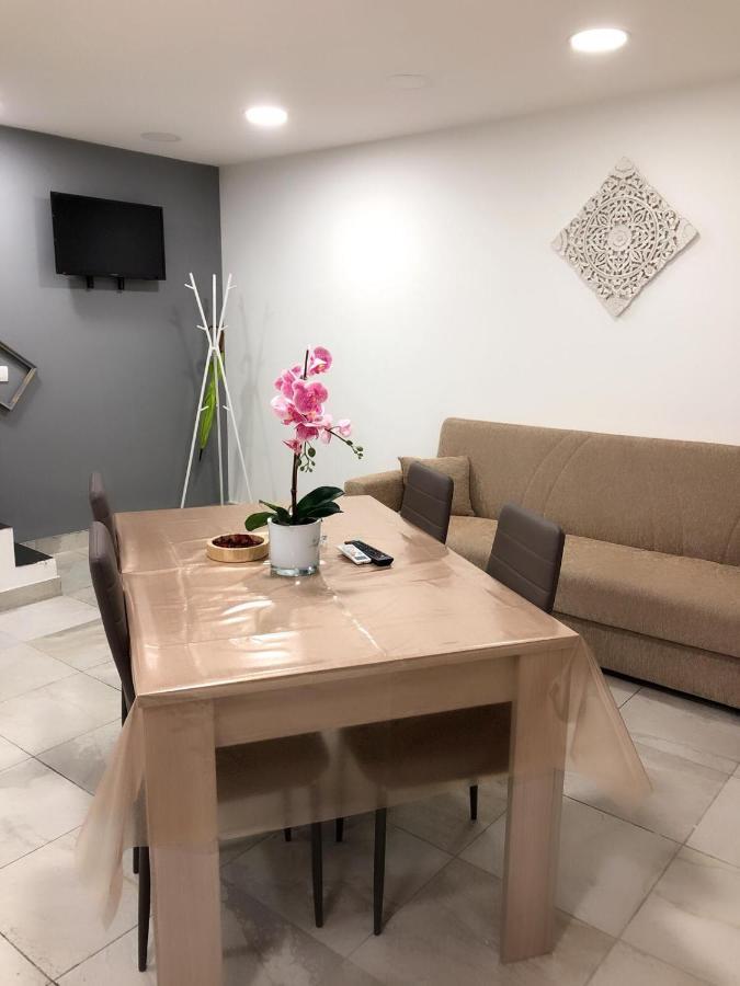 Graphite House Apartment Naples Luaran gambar