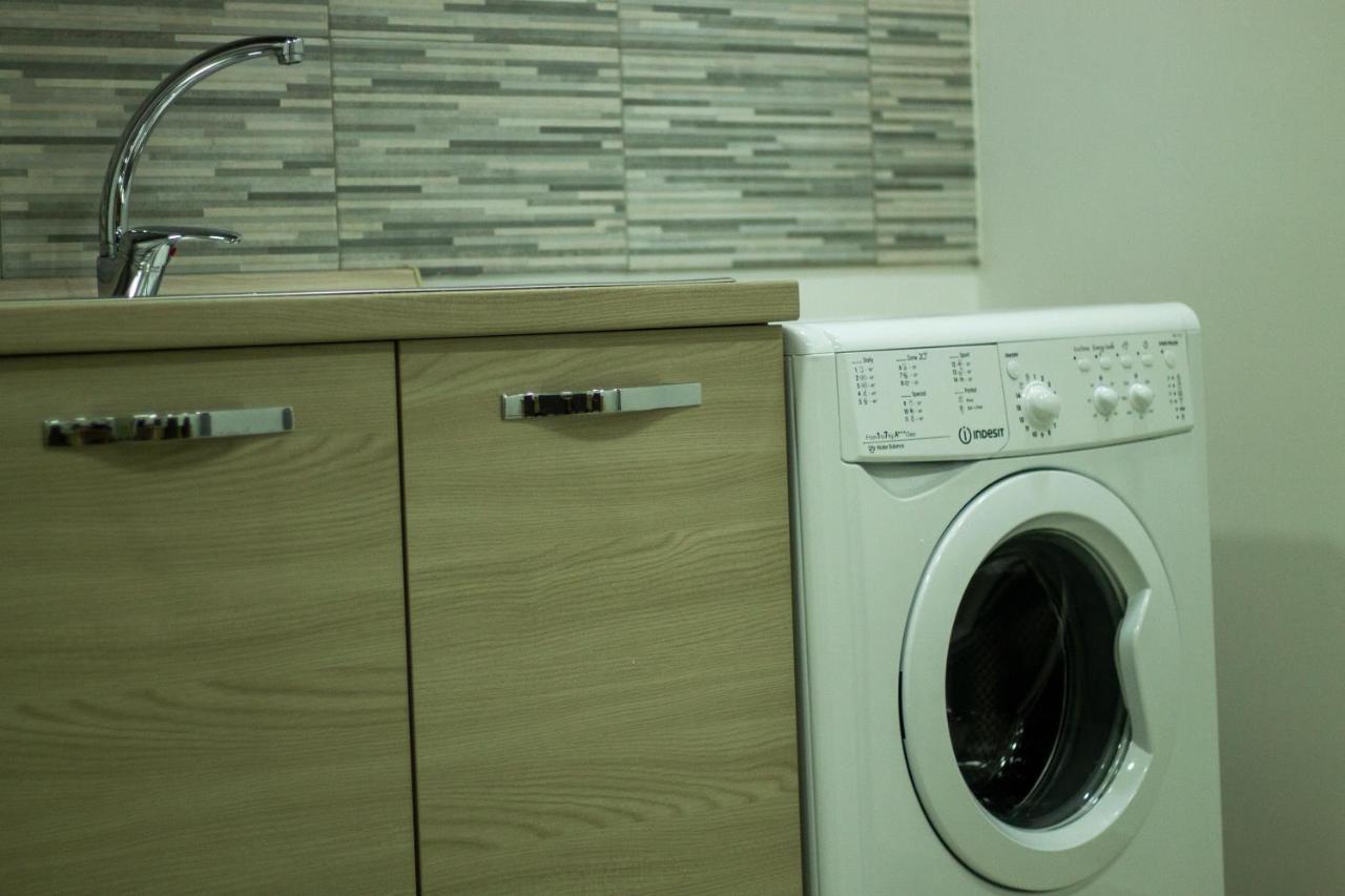 Graphite House Apartment Naples Luaran gambar